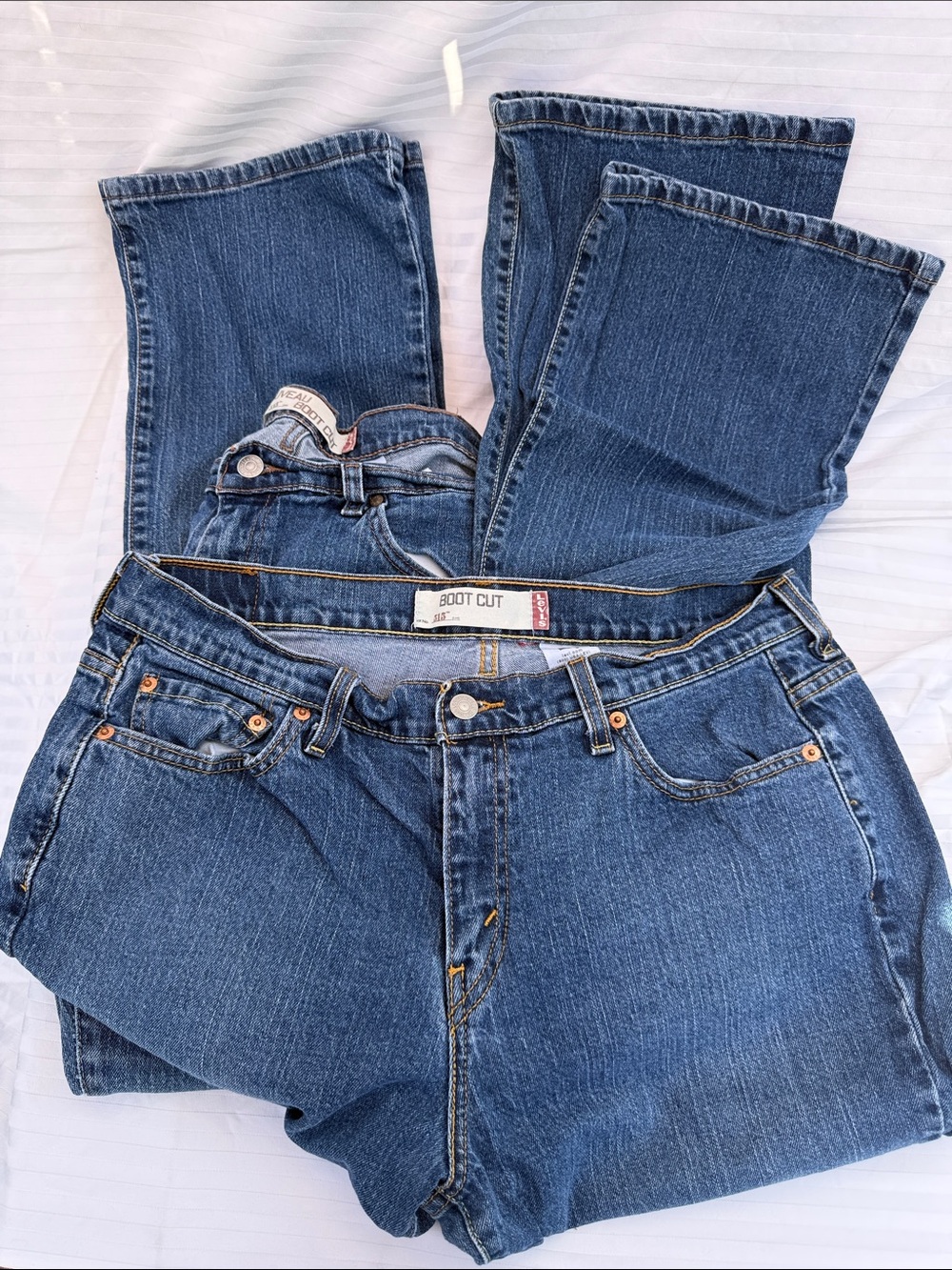 Lot of 2 Levi’s Boot Cut 515 Women’s Jeans